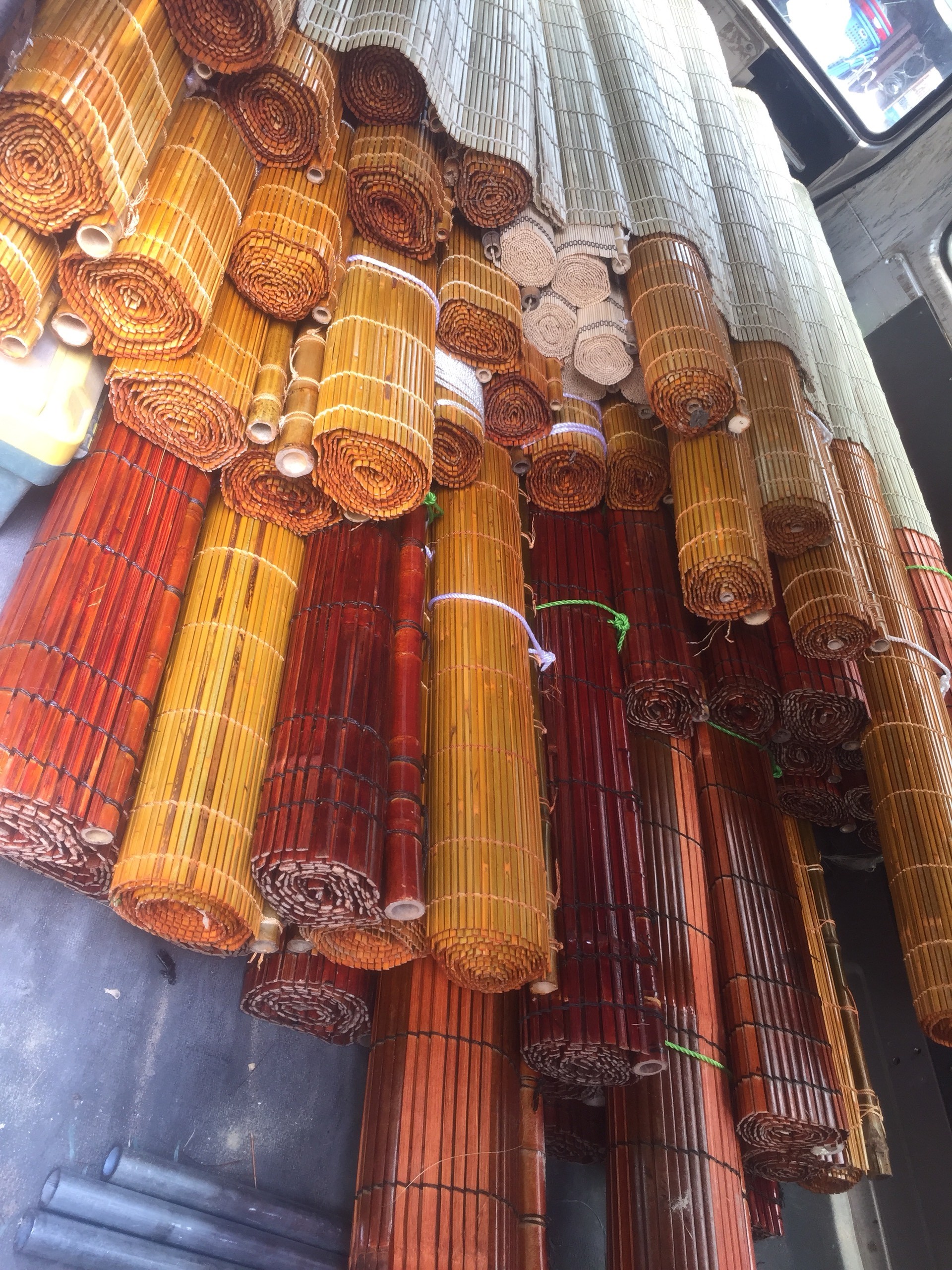 Miếng Lót Bàn Ăn